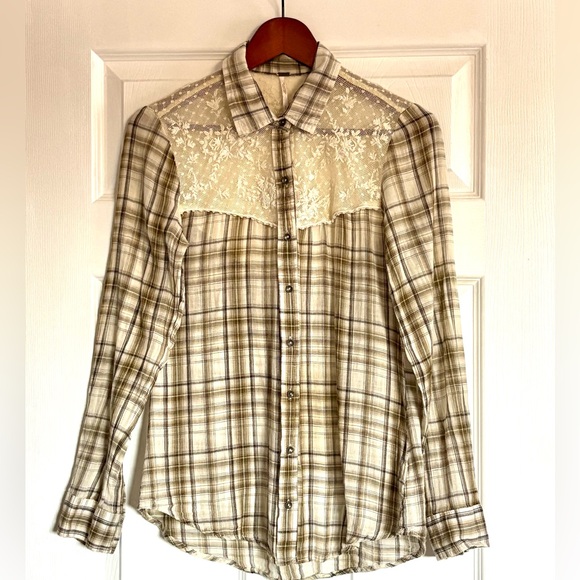 Free People Saddle Up Plaid Button-Up Shirt with Lace Yolk Detail Size Small - Picture 12 of 13
